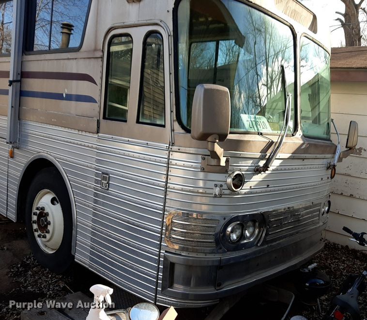 image for item LY9007 1966 Eagle Coach  RV