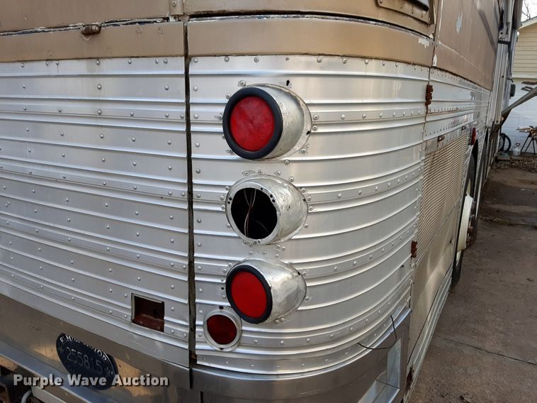 image for item LY9007 1966 Eagle Coach  RV