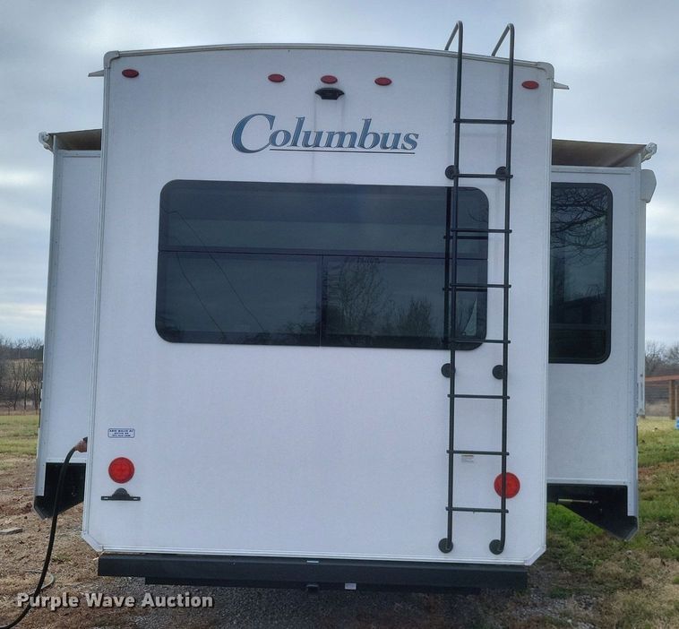 image for item MI9880 2022 Columbus 382FB  camper