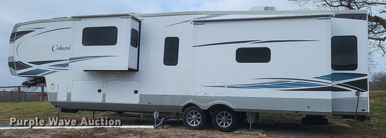 image for item MI9880 2022 Columbus 382FB  camper