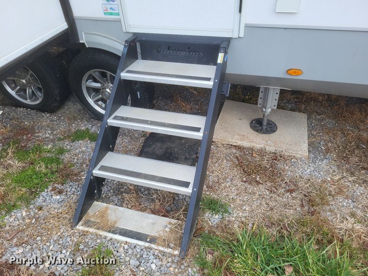 image for item MI9880 2022 Columbus 382FB  camper