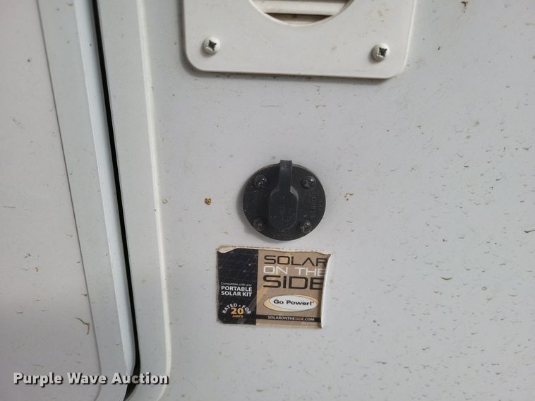 image for item MI9880 2022 Columbus 382FB  camper