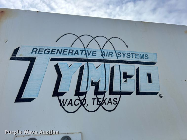 image for item MO9140 2001 International 4700  street sweeper truck