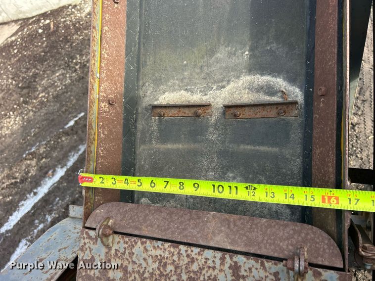 image for item MO9142 Lindig MK12  soil pulverizer