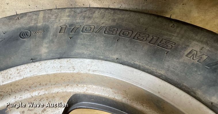 image for item NA9731 2004 Honda Shadow VT1100C2  motorcycle