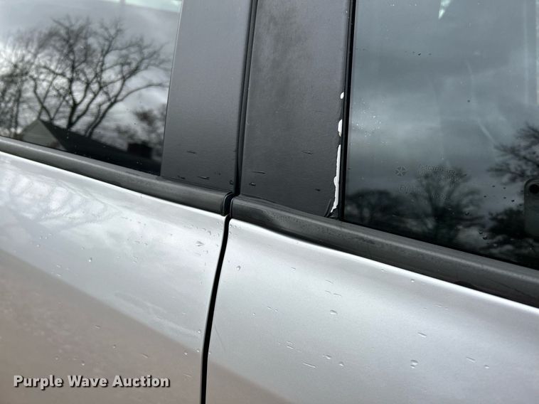 image for item NE9603 2009 Dodge Ram 1500  Crew Cab pickup truck