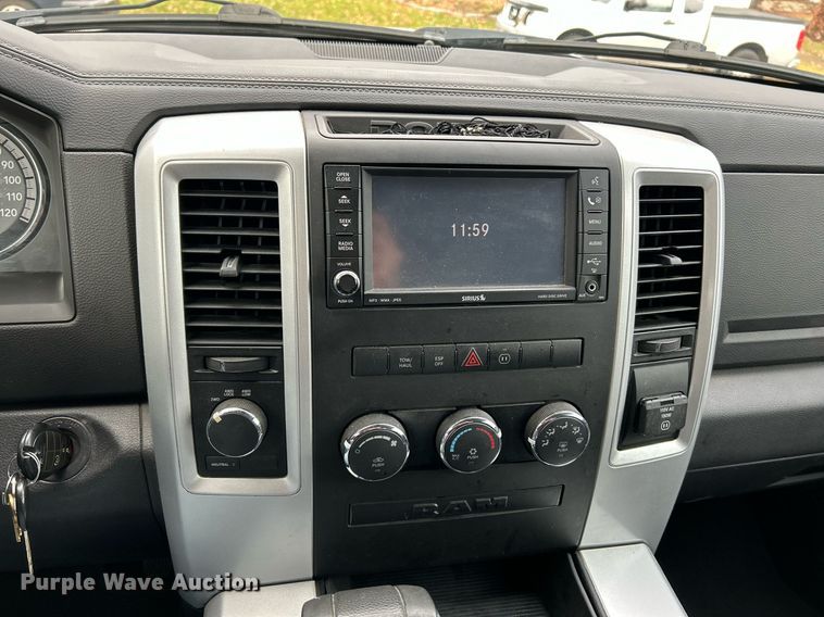 image for item NE9603 2009 Dodge Ram 1500  Crew Cab pickup truck