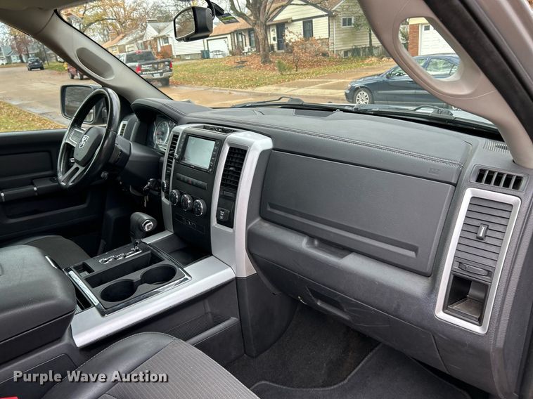 image for item NE9603 2009 Dodge Ram 1500  Crew Cab pickup truck