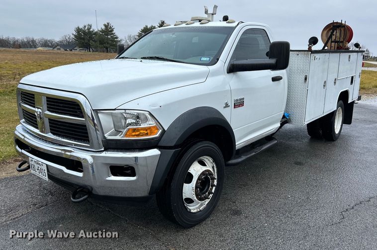 image for item NE9606 2011 Dodge Ram 5500 HD  utility / service truck