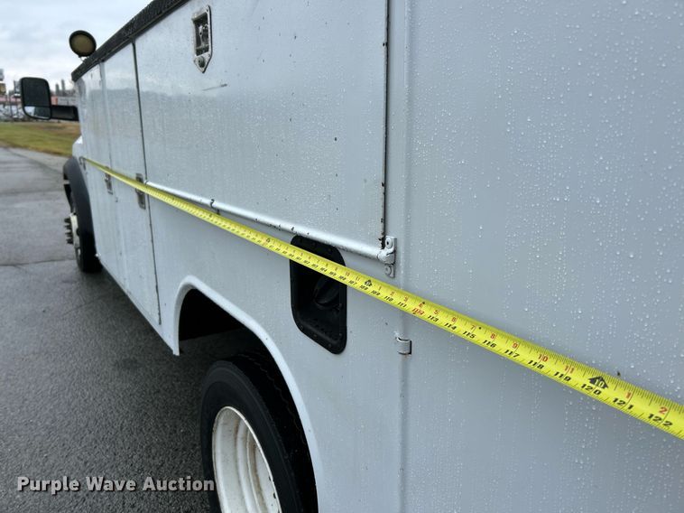 image for item NE9606 2011 Dodge Ram 5500 HD  utility / service truck