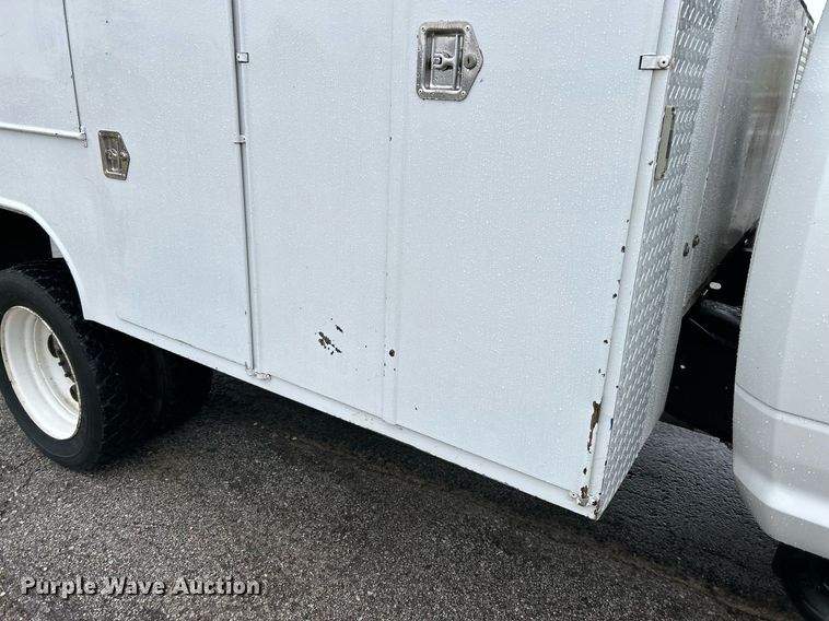 image for item NE9606 2011 Dodge Ram 5500 HD  utility / service truck