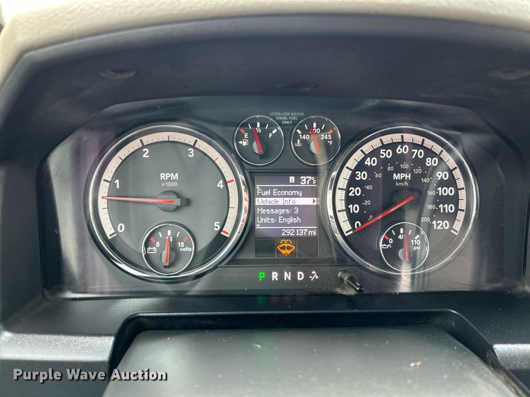 image for item NE9606 2011 Dodge Ram 5500 HD  utility / service truck