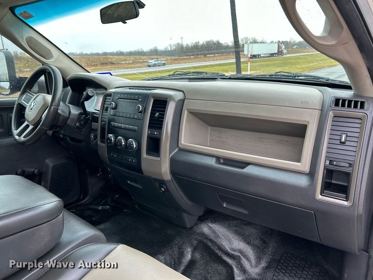 image for item NE9606 2011 Dodge Ram 5500 HD  utility / service truck