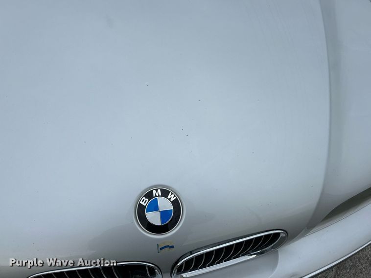 image for item NE9646 2000 BMW 540i