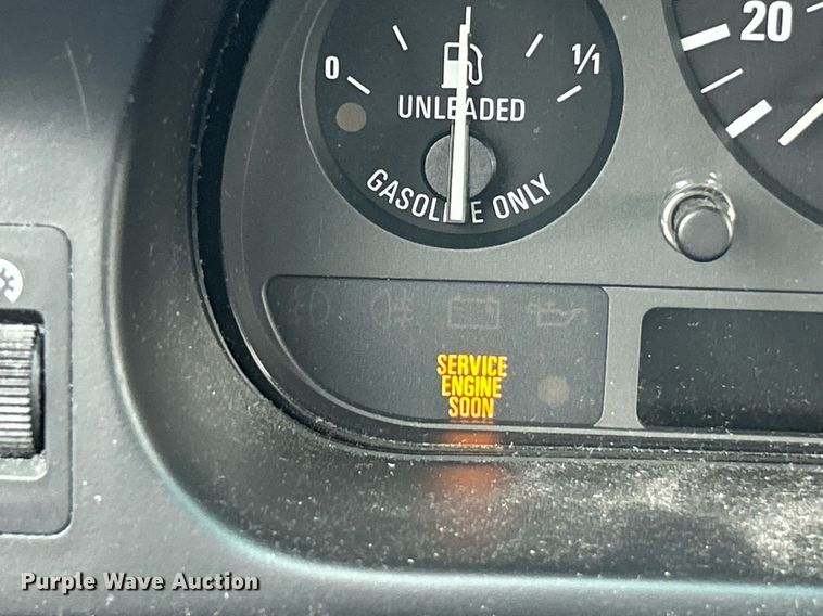 image for item NE9646 2000 BMW 540i