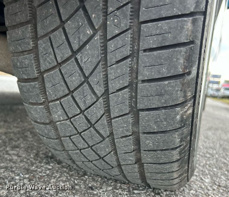 image for item NE9646 2000 BMW 540i