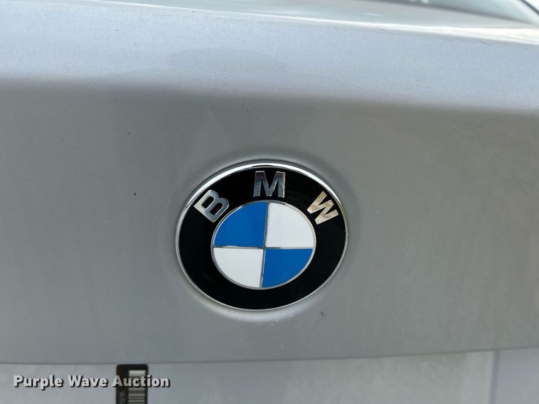image for item NE9646 2000 BMW 540i