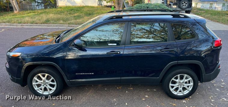 image for item NI9085 2016 Jeep Cherokee Sport  SUV