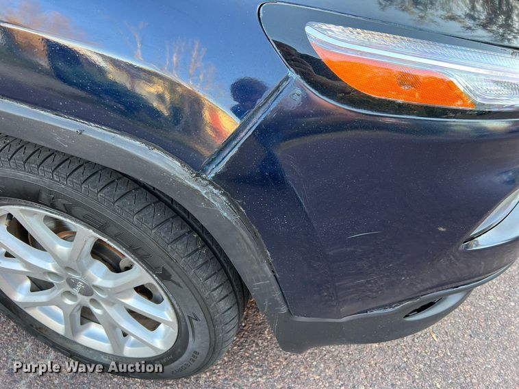 image for item NI9085 2016 Jeep Cherokee Sport  SUV