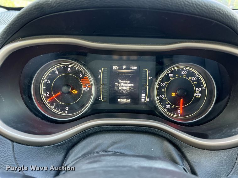 image for item NI9085 2016 Jeep Cherokee Sport  SUV