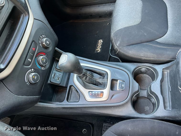 image for item NI9085 2016 Jeep Cherokee Sport  SUV