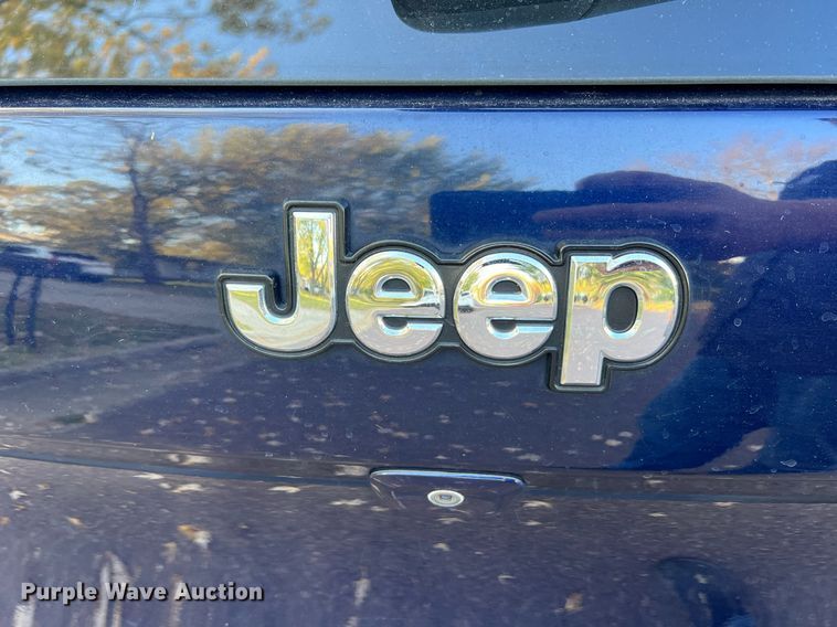 image for item NI9085 2016 Jeep Cherokee Sport  SUV