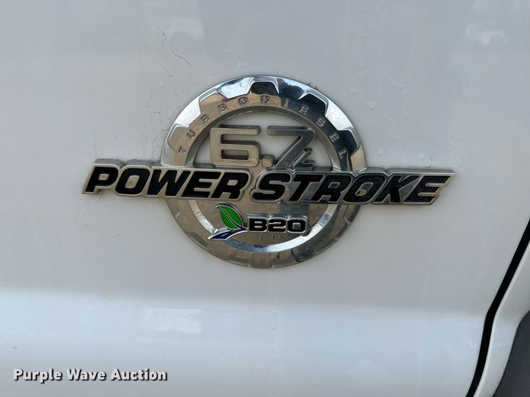 image for item NI9701 2012 Ford F550  truck cab and chassis