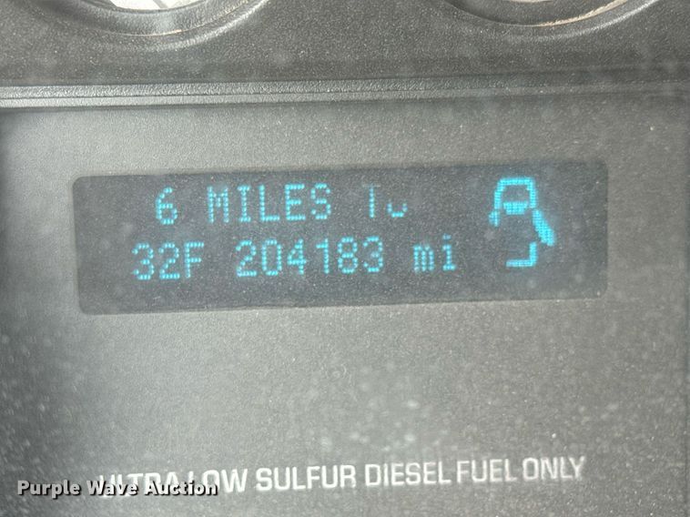 image for item NI9701 2012 Ford F550  truck cab and chassis