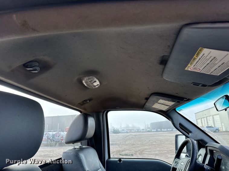 image for item NI9701 2012 Ford F550  truck cab and chassis