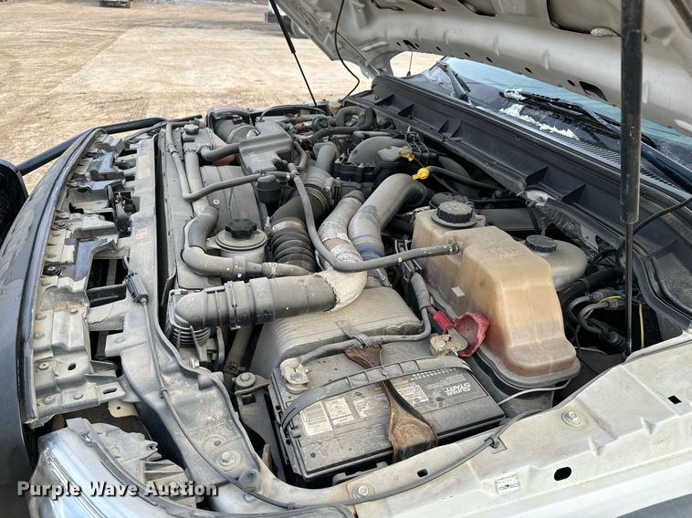 image for item NI9701 2012 Ford F550  truck cab and chassis