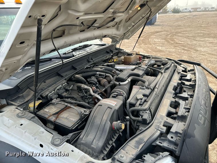 image for item NI9701 2012 Ford F550  truck cab and chassis