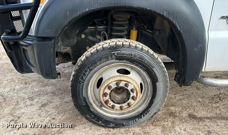 image for item NI9701 2012 Ford F550  truck cab and chassis