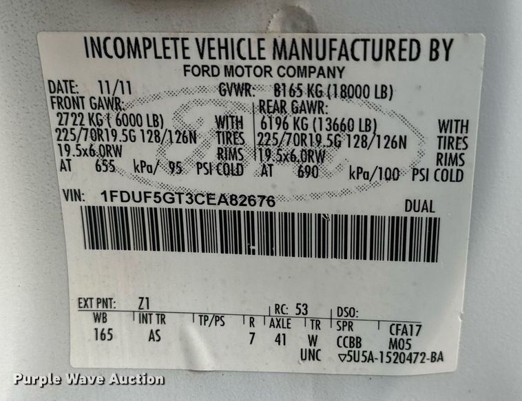 image for item NI9701 2012 Ford F550  truck cab and chassis