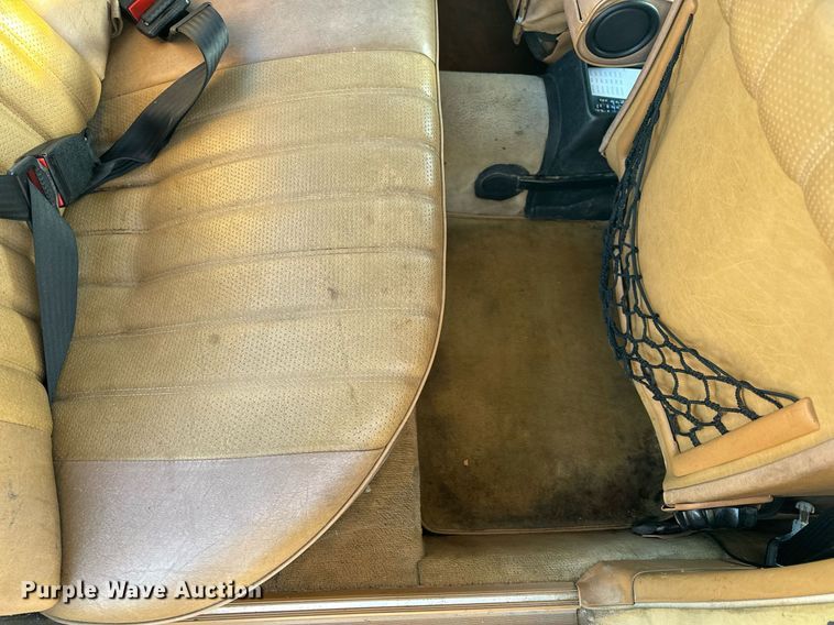 image for item NM9203 1983 Mercedes Benz 240D