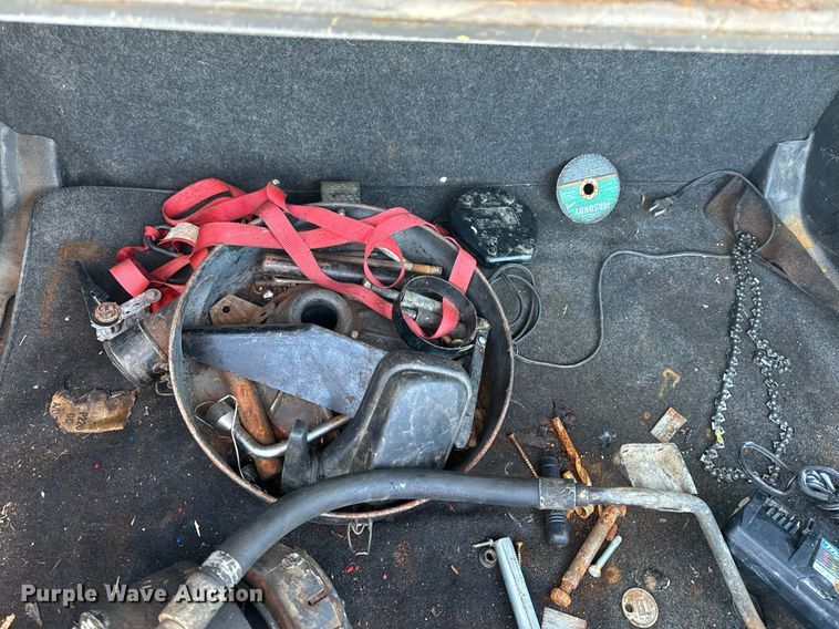 image for item NM9203 1983 Mercedes Benz 240D