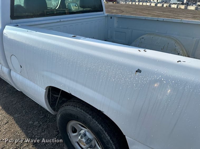 image for item NM9204 2003 Chevrolet Silverado 1500  pickup truck