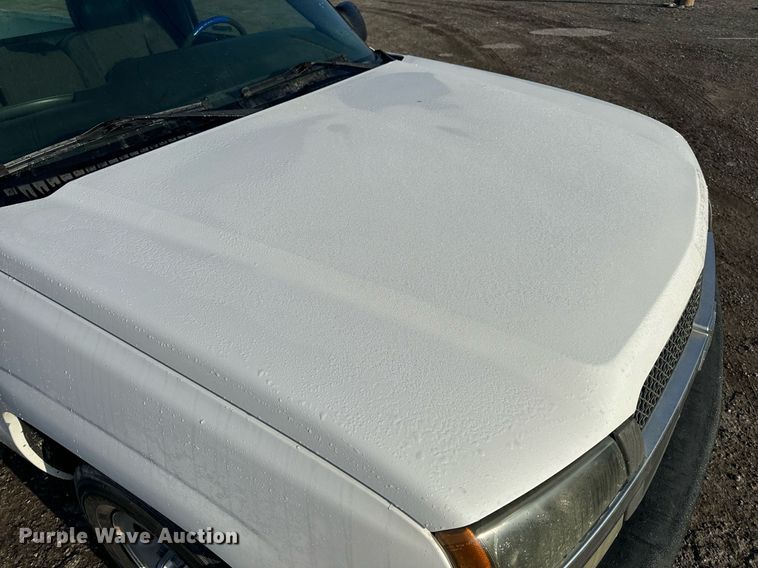 image for item NM9204 2003 Chevrolet Silverado 1500  pickup truck