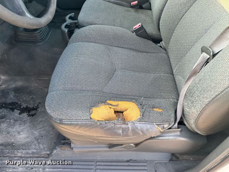 image for item NM9204 2003 Chevrolet Silverado 1500  pickup truck