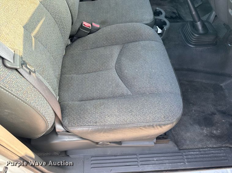 image for item NM9204 2003 Chevrolet Silverado 1500  pickup truck