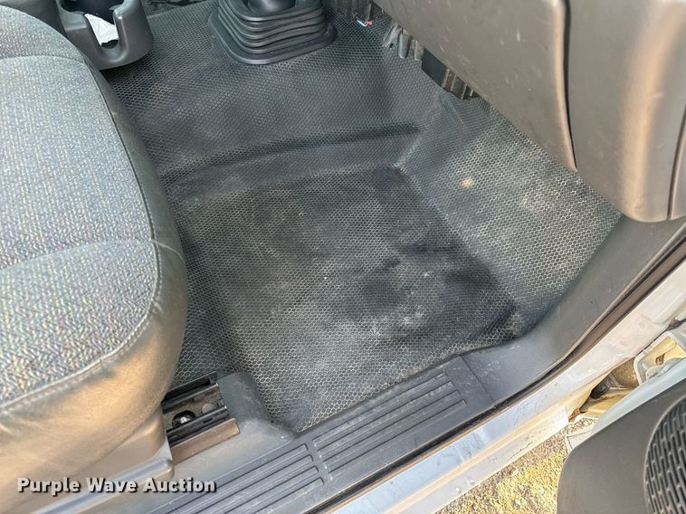 image for item NM9204 2003 Chevrolet Silverado 1500  pickup truck