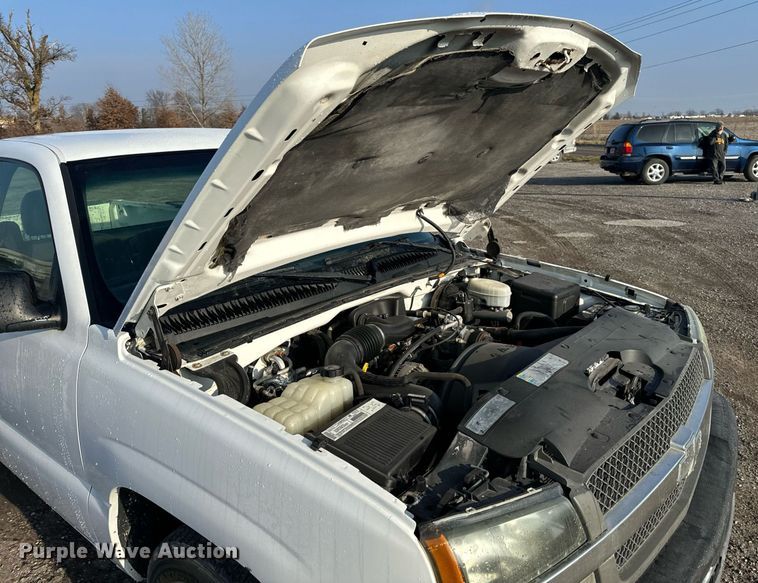 image for item NM9204 2003 Chevrolet Silverado 1500  pickup truck