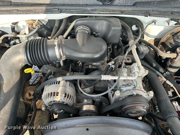 image for item NM9204 2003 Chevrolet Silverado 1500  pickup truck