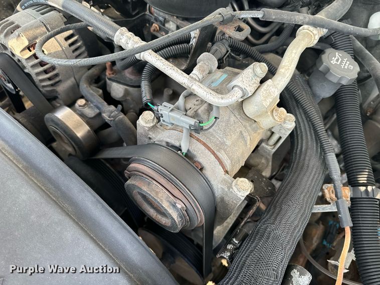 image for item NM9204 2003 Chevrolet Silverado 1500  pickup truck