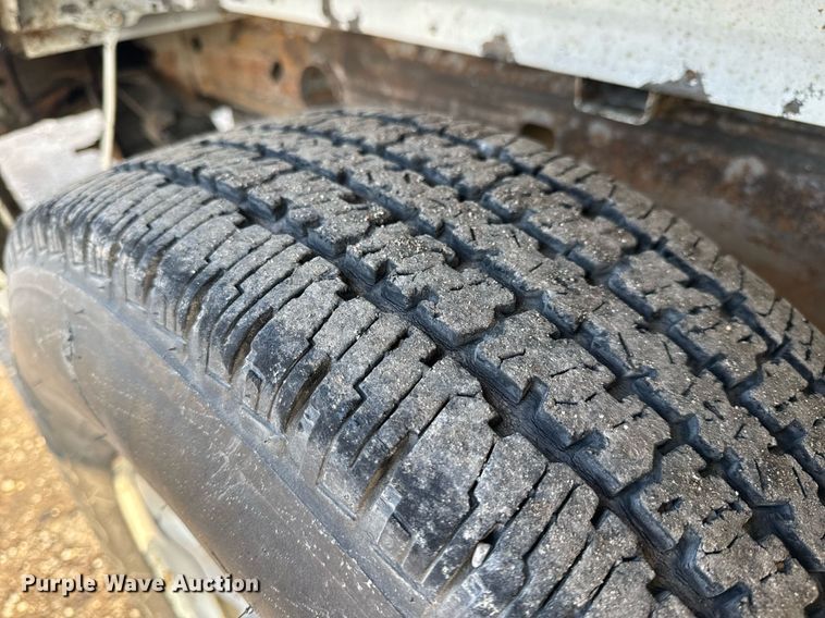 image for item NM9204 2003 Chevrolet Silverado 1500  pickup truck