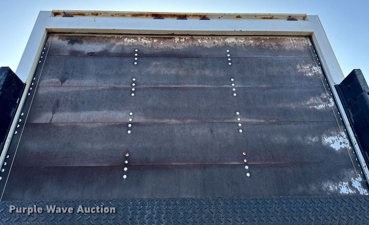 image for item NM9205 2000 Chevrolet C6500  box truck