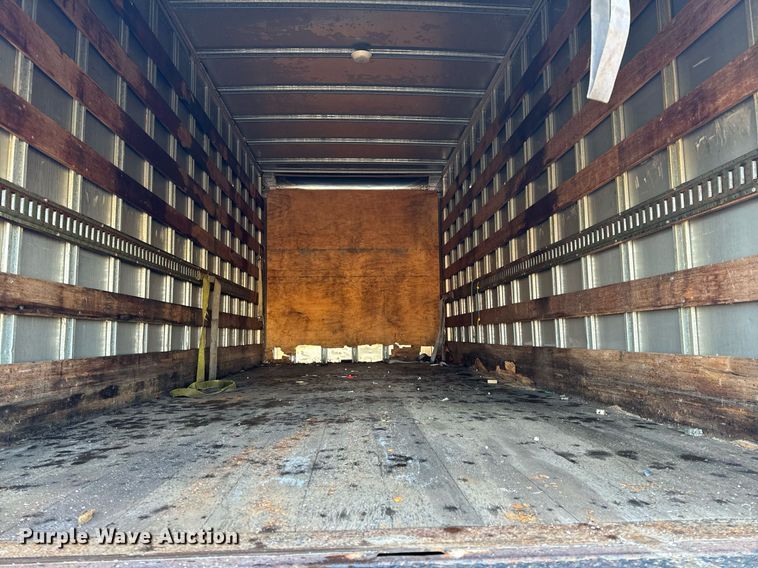 image for item NM9205 2000 Chevrolet C6500  box truck