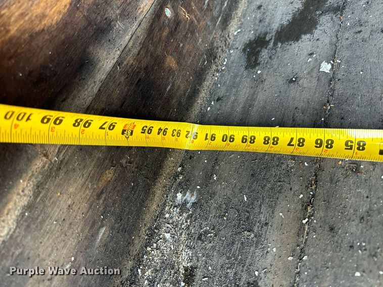 image for item NM9205 2000 Chevrolet C6500  box truck