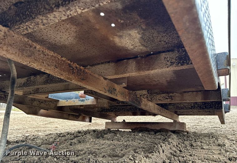 image for item NM9218 Maxwell  flat bed