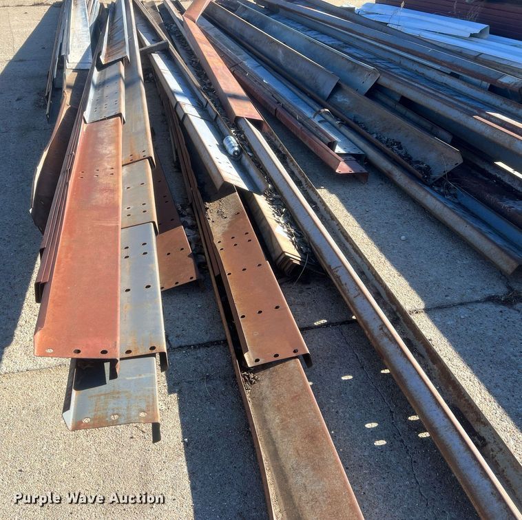 image for item NN9339 Building materials