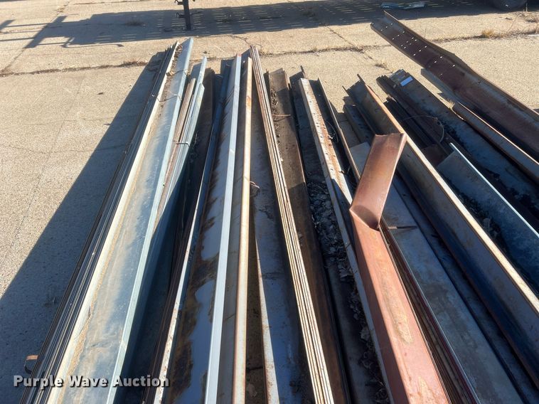 image for item NN9339 Building materials